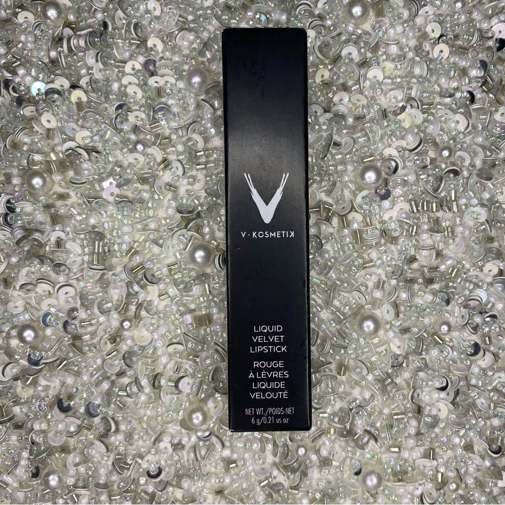 V kosmetik - liquid VELVET lipstick